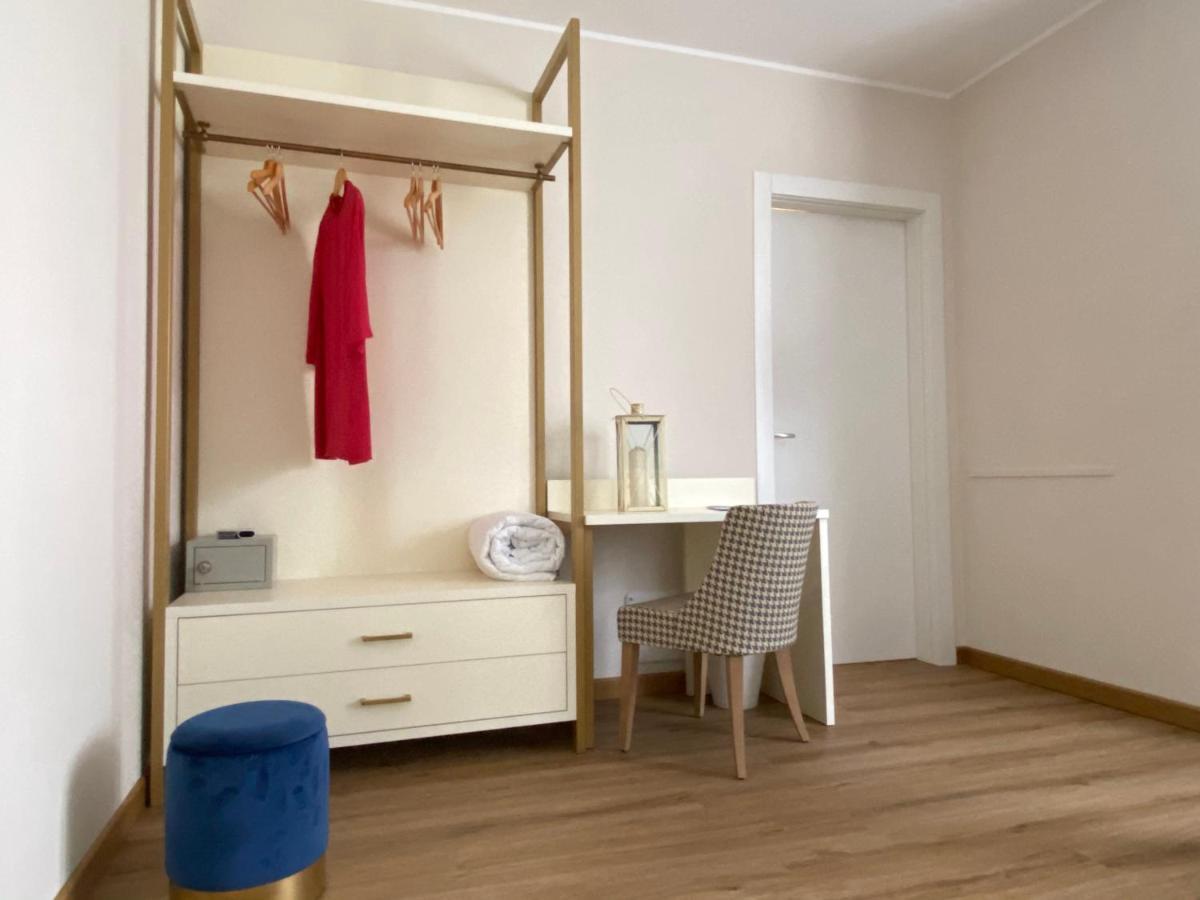 Rooms Ai Poggi 巴多利诺 外观 照片